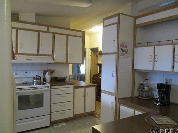 3rd image of 5046 N Edie Dr