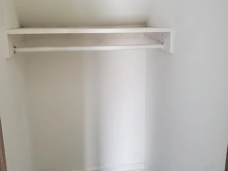 3345 Hogarth Ave #2 — Photo 55