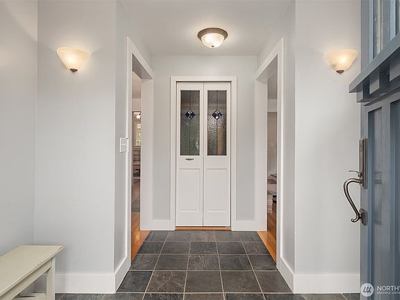 3rd image of 7732 195th Street SW