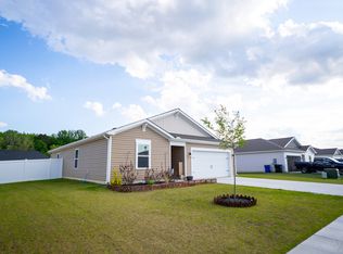 62 New England Dr, Felton, DE 19943