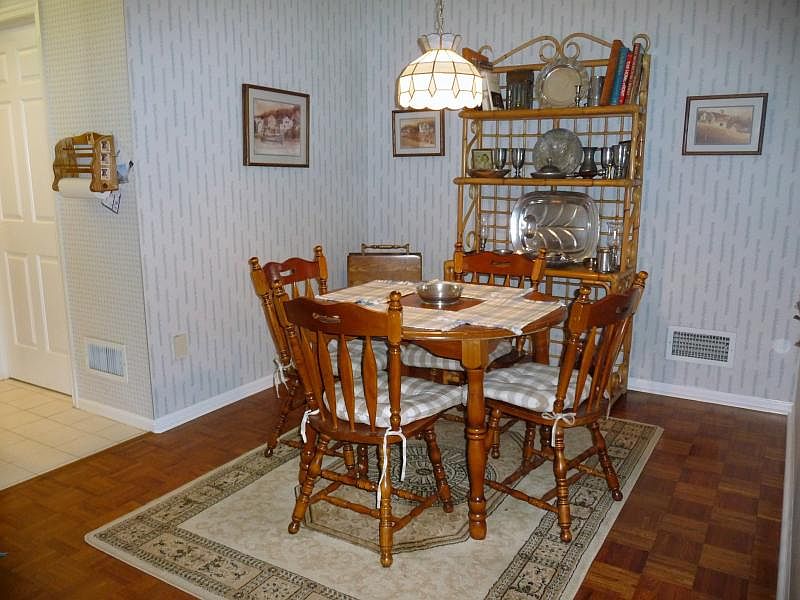 1st image of 41 FORSGATE CT