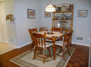 41 Forsgate Ct, Township Of Washington, NJ 07676