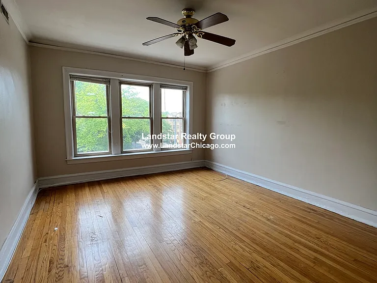 5131 N Damen Ave #3 — Photo 4