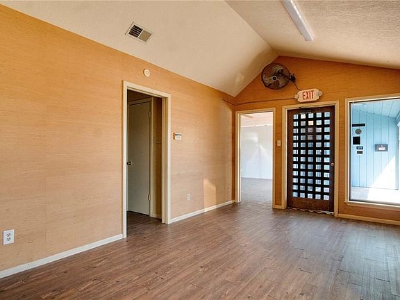 4th image of 1239 Nile Dr #1R