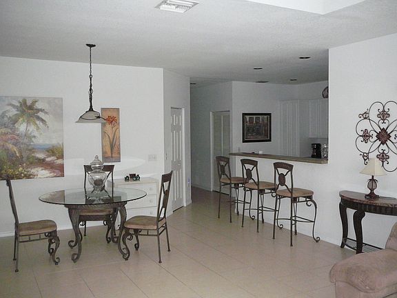 3rd image of 1840 E Sanderling Lane #1