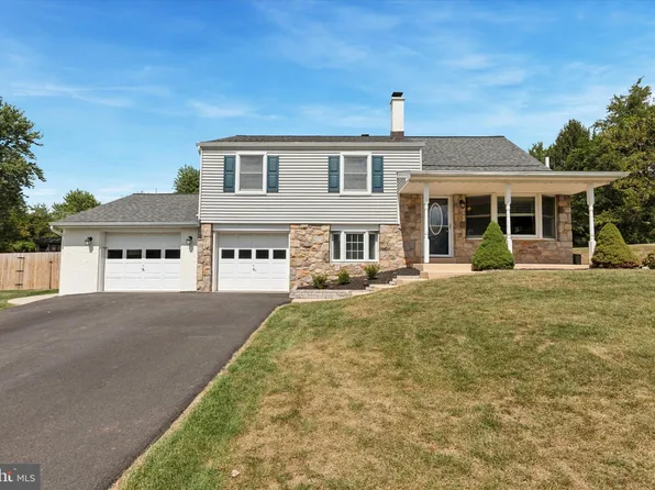 277 Maple Ave, Collegeville, PA 19426