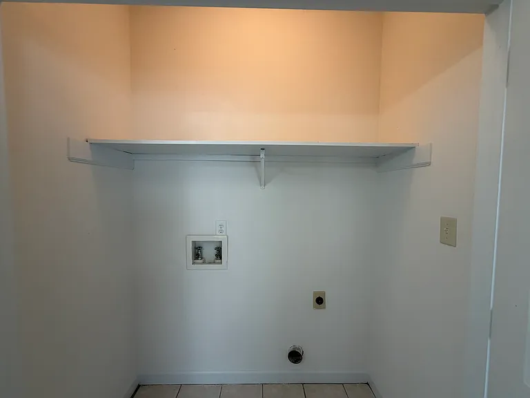 3407 Wetherly Dr N #A — Photo 5