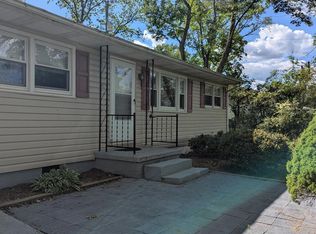 8608 Linton Hall Rd, Bristow, VA 20136