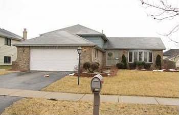 1st image of 22565 Crescent Way