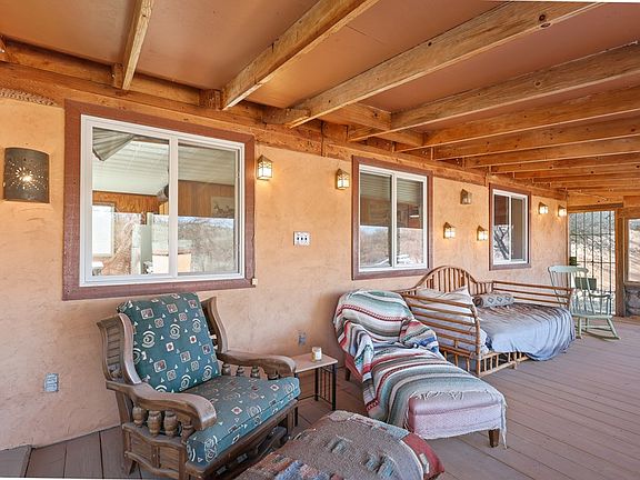 2nd image of 102 Limpia Creek Dr
