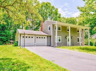 497 Tennent Rd, Morganville, NJ 07751