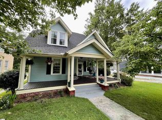 303 S Woodrow St, Clinton, SC 29325