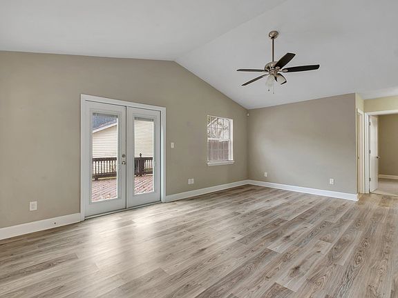 5th image of 1537 Cinnamon Bear Cir