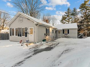 8 Madison Ave, Rochester, NH 03867