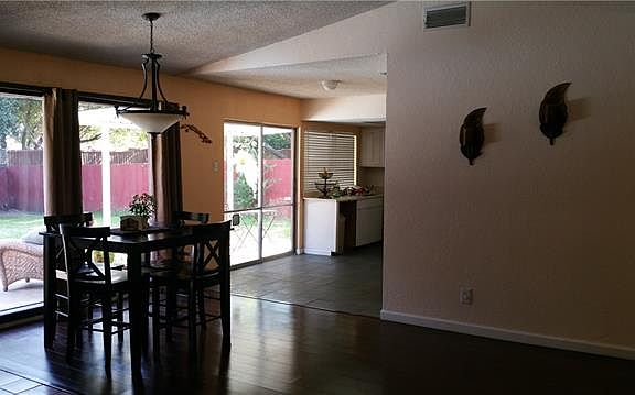 4th image of 2014 Knollwood Ln