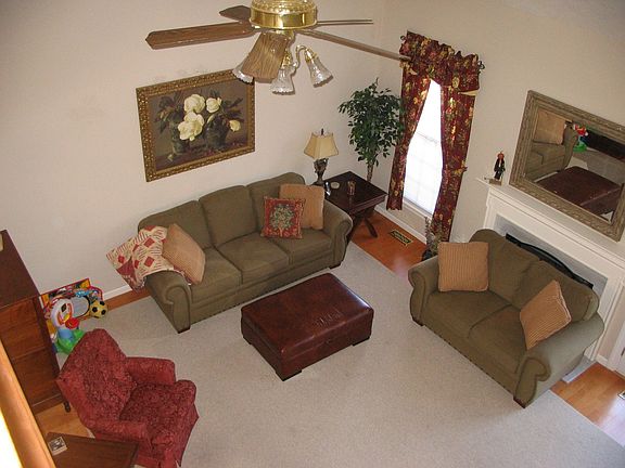 Great Room w/ catwalk