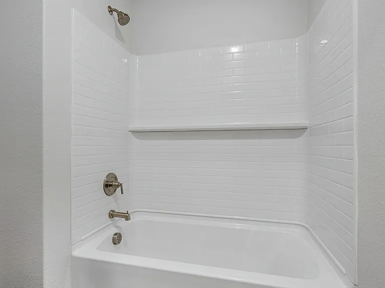 940 Cawthorne Trl — Photo 7