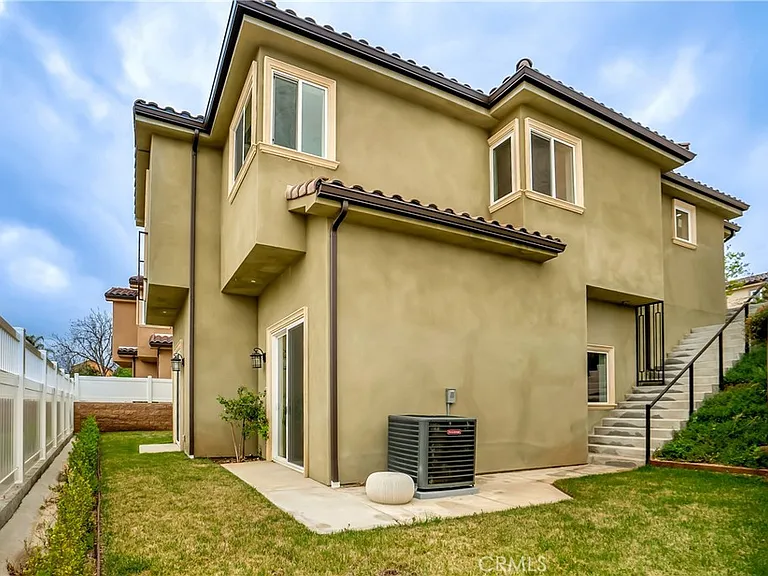 12515 Haleh Ln — Photo 26