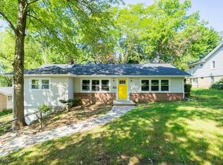 10 Ford Hill Rd, Whippany, NJ 07981