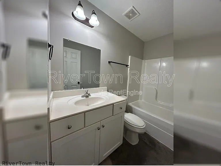 3858 Ajanders Dr — Photo 16