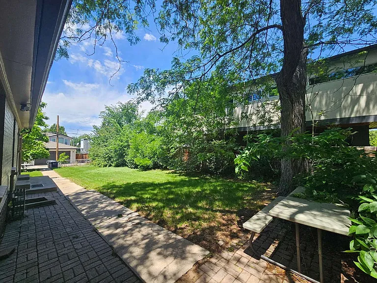 2131 S Grant St — Photo 9