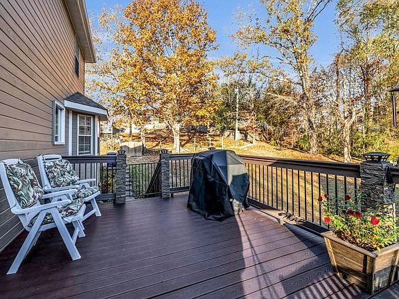 5th image of 2333 Chimney Hills Dr