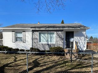 3537 Lynn St, Flint, MI 48503