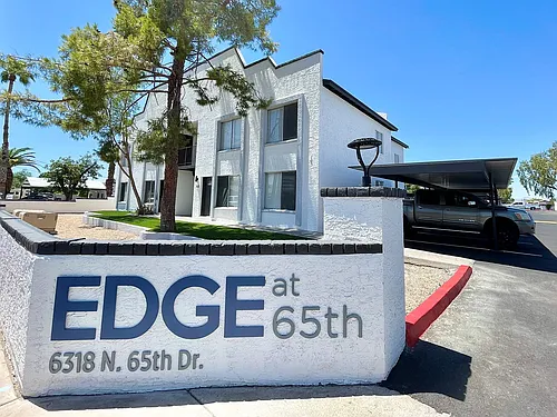 Edge on 65th Photo 1