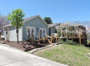 155 Mayberry Dr, Smithville, TN 37166