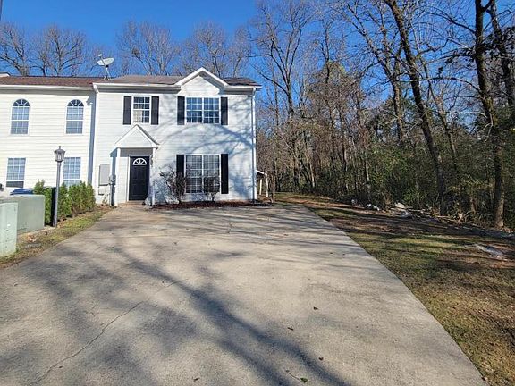 2nd image of 148 Willow Point Ln
