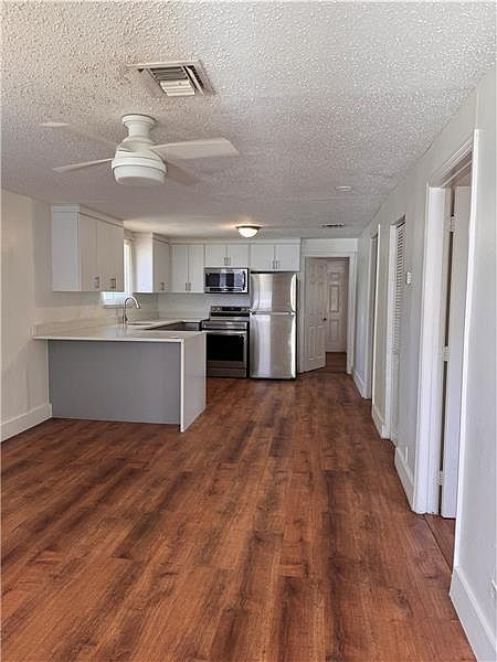 1st image of 1040 NW 2nd Ave #1040