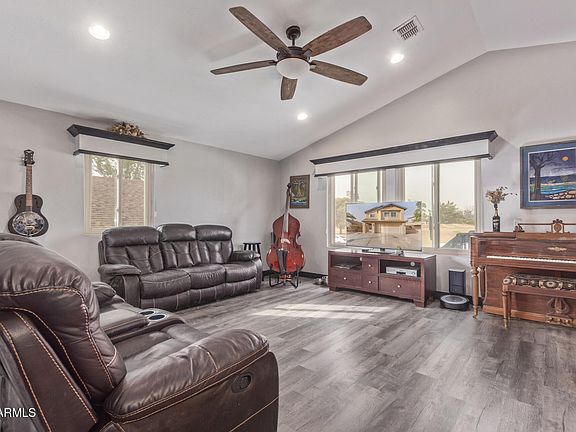 3rd image of 921 S VAL VISTA Drive #59
