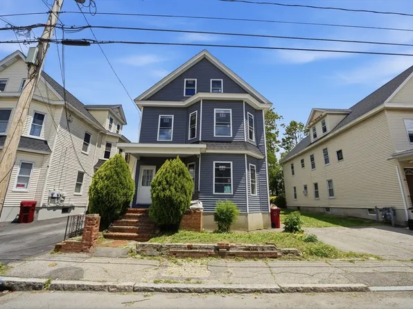 176 Pleasant St, Lowell, MA 01852