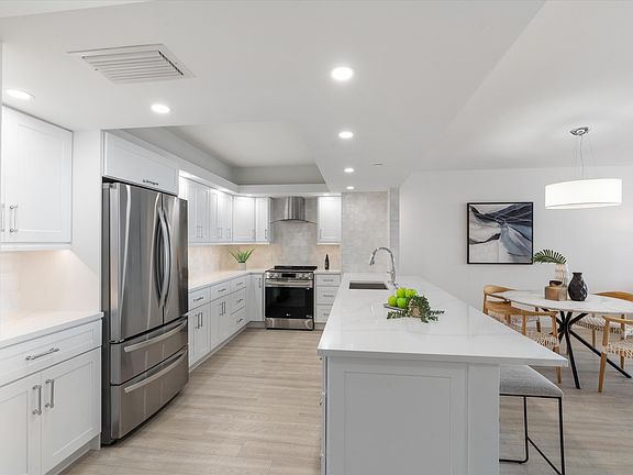 3rd image of 4748 S Ocean Boulevard #602