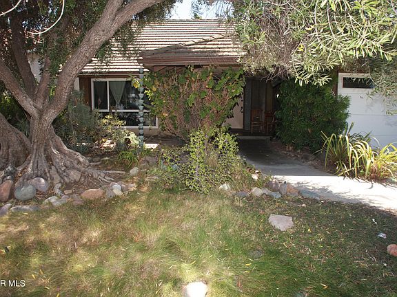2nd image of 31926 Watergate Ct