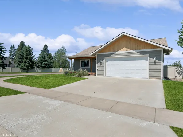 551 Evening Star Ln, Columbia Falls, MT 59912