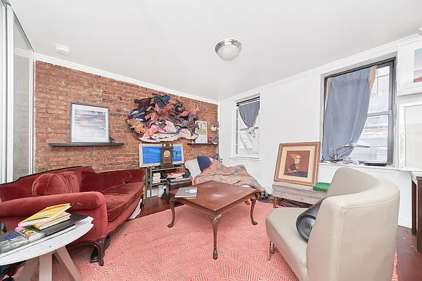 Rented by Living New York | media 10