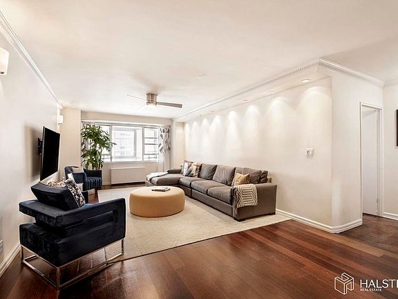 2nd image of 401 E 89th St APT 10C