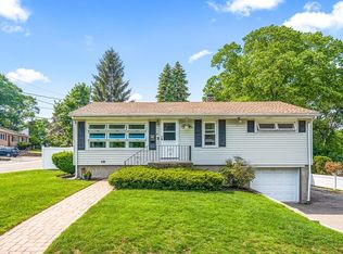 41 Crooker Dr, Lynn, MA 01904