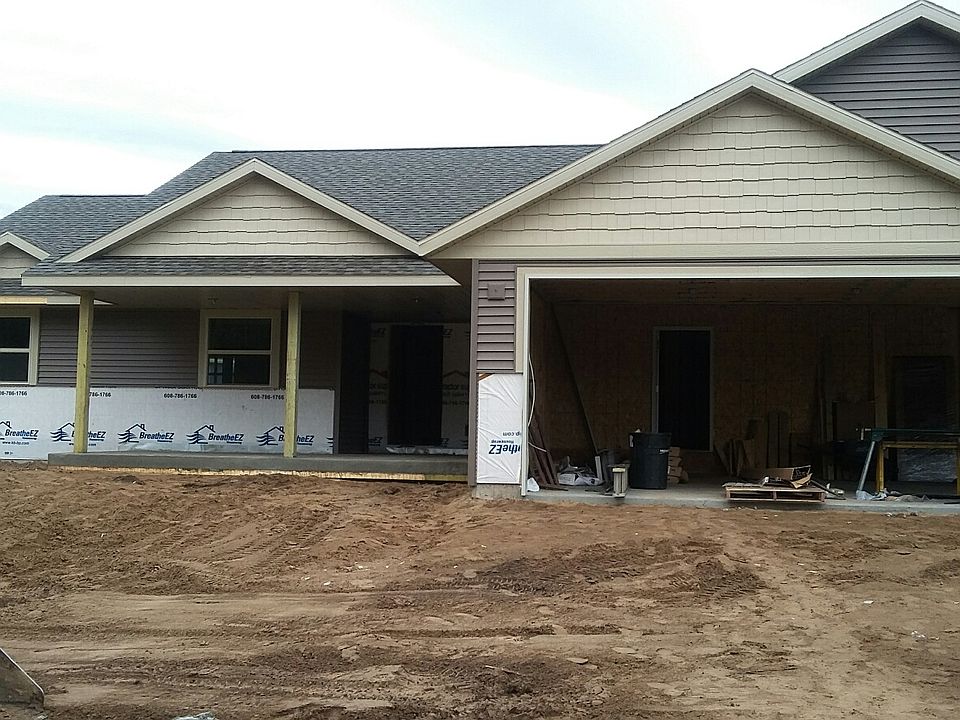 2nd image of 939 Rolling Oaks Dr