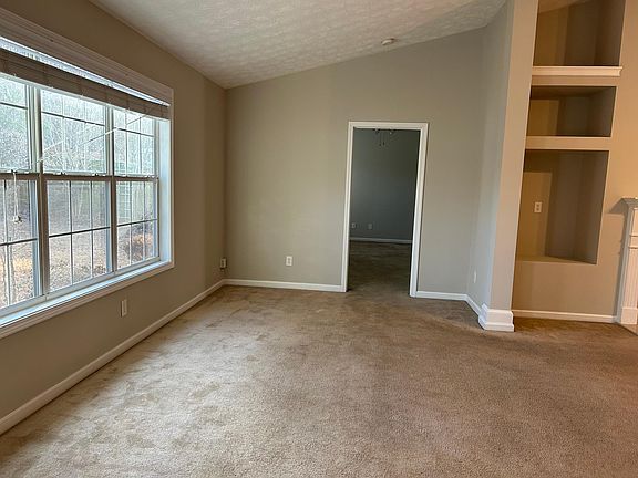 4th image of 1490 Jami Hollow Way