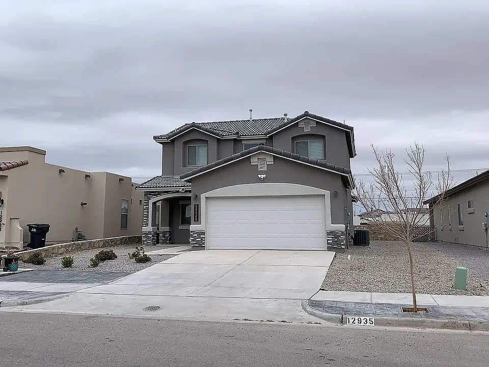 12935 Aberdare Dr