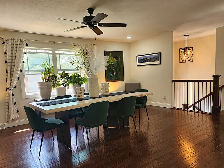 2302 Sherwood Dr — Photo 10