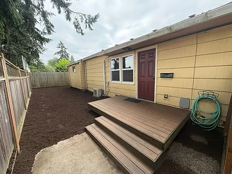 OR - 4701, 4703, 4705, 4711 NE 55th Ave - KF - 4701 Photo 1