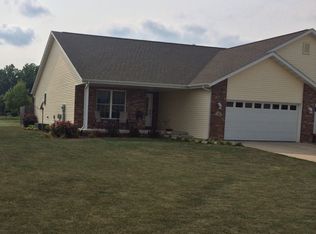 513 Bristol Ct, Rochester, IL 62563