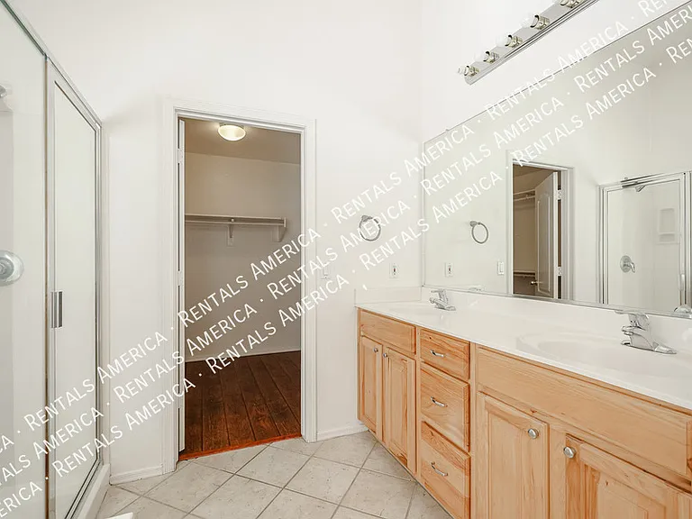 1623 E Wildhorse Pl — Photo 30