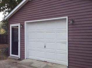 30 Parker Dr, Sumter, SC 29150