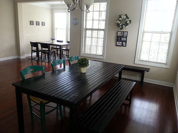 3rd image of 478 Panorama Park Pl
