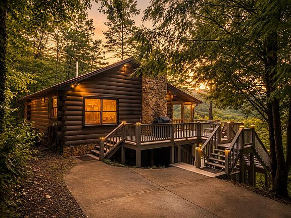 2nd image of 399 Laurel Mountain Rd