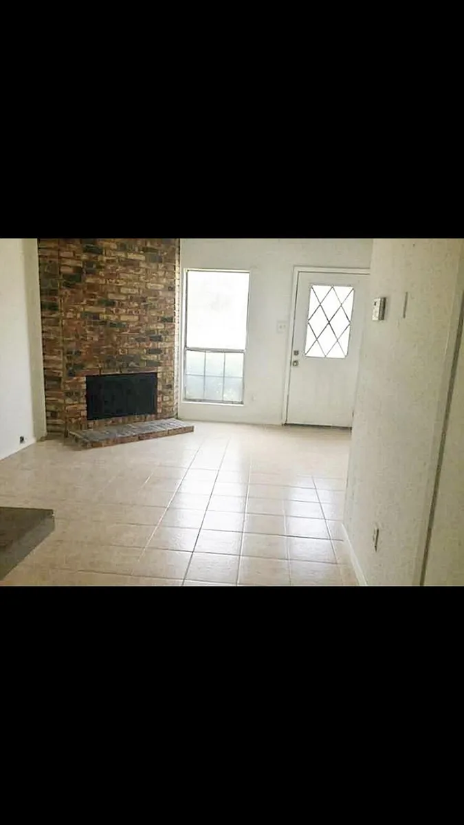 Building Photo - 9446 Olde Village Ct